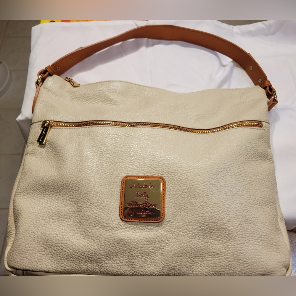 Valentina Tan Cream Spacious Italian Leather Shoulder Bag Minimalist Scandi Cute